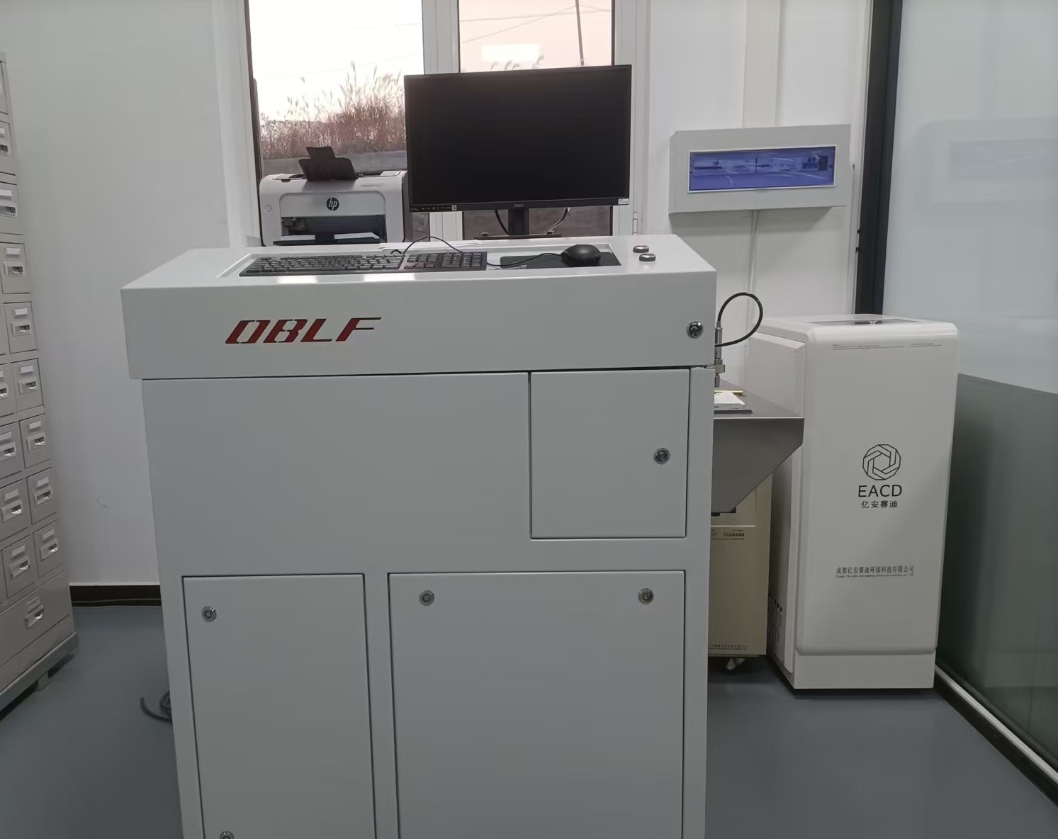 argon gas purifiers typically for use in metal analysis utilising the Arc/Spark spectrometry technique.jpg argon gas purifiers typically for use in metal analysis utilising the Arc/Spark spectrometry technique.jpg