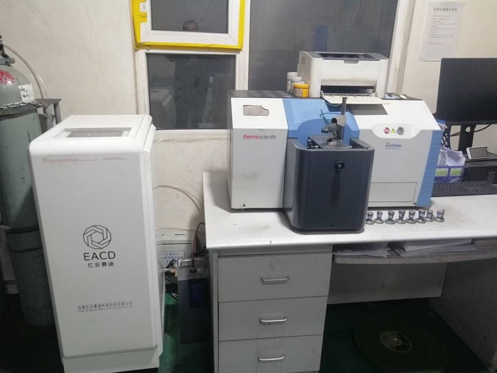argon gas purifier.jpg