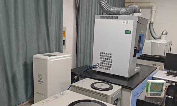 argon gas purifier.jpg